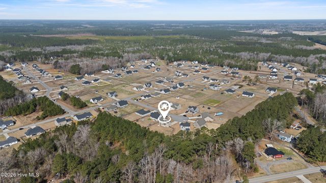 406 Silverstone Place, Hubert, NC 28539