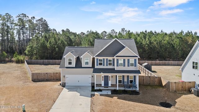 406 Silverstone Place, Hubert, NC 28539