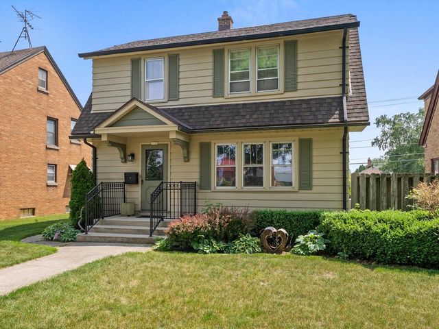 1123 North AVENUE, Sheboygan, WI 53083