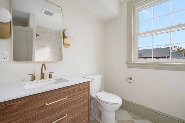 296 Cole Avenue, Providence, RI 02906