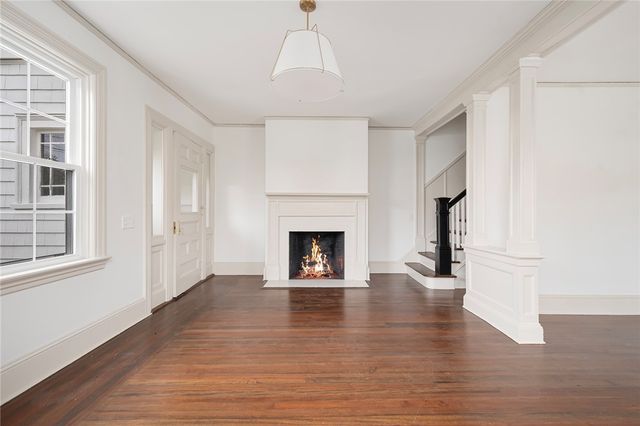 296 Cole Avenue, Providence, RI 02906