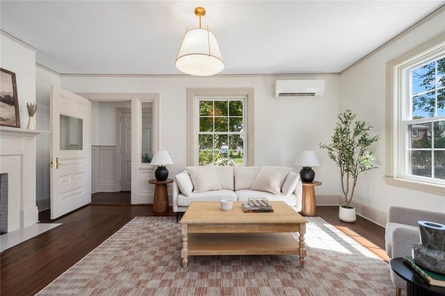 296 Cole Avenue, Providence, RI 02906