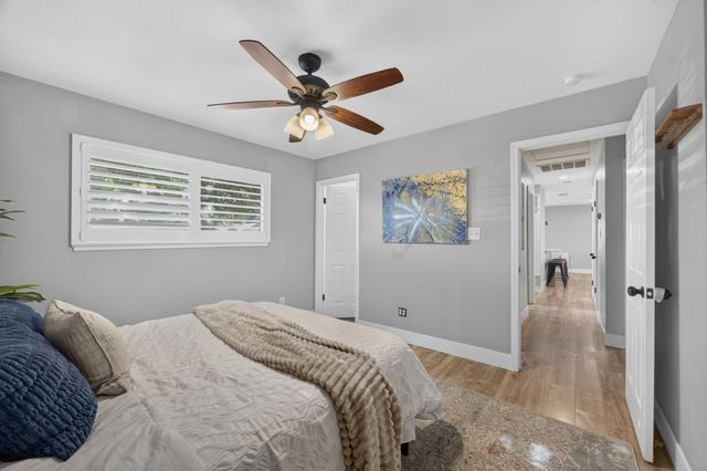 9325 Terra Linda Dr, Elk Grove, CA 95624