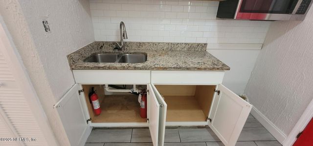 1326 W 15TH Street, Jacksonville, FL 32209