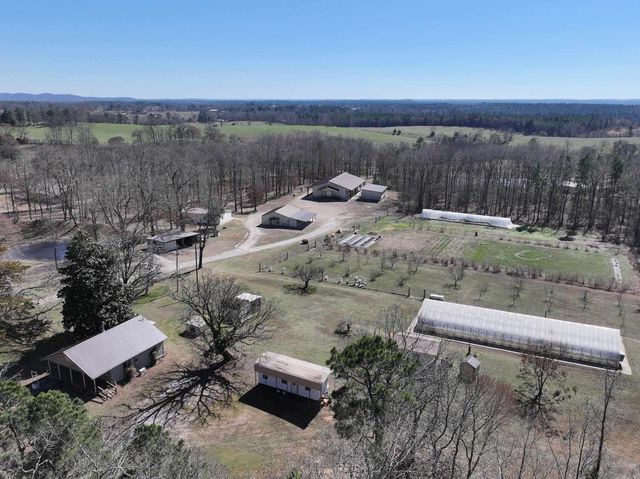 759 N BUMBLEBEE, Glenwood, AR 71943