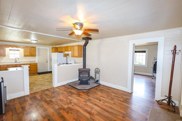 759 N BUMBLEBEE, Glenwood, AR 71943