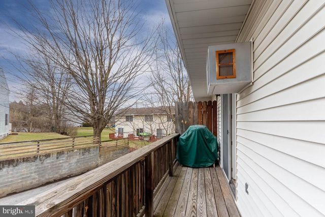 1803 BAYFIELD CT, State College, PA 16801