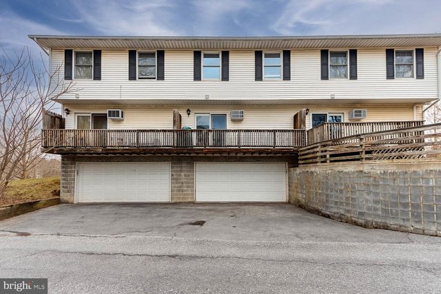 1803 BAYFIELD CT, State College, PA 16801
