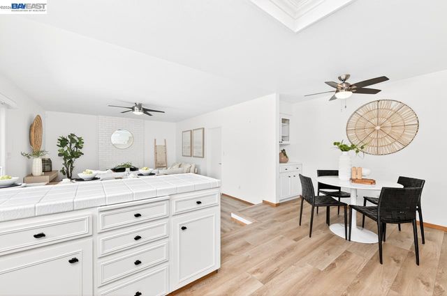 7449 Muirwood Ct, Pleasanton, CA 94588