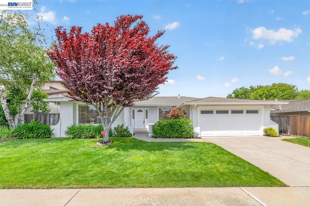 7449 Muirwood Ct, Pleasanton, CA 94588