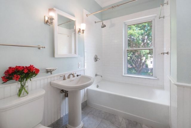 1574 Main St. 1574, Concord, MA 01742