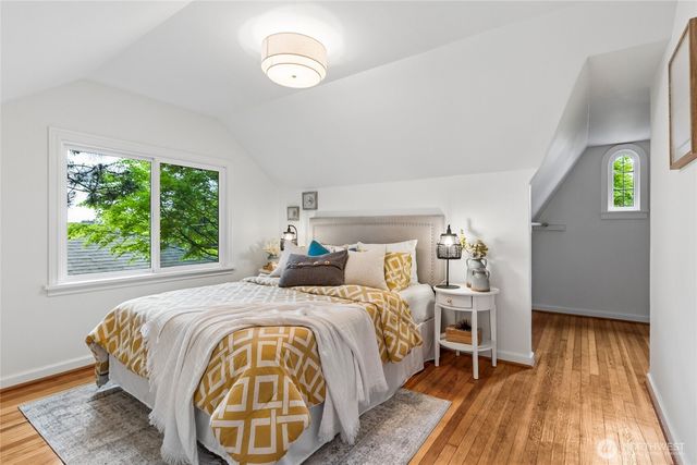 8042 11th Avenue NW, Seattle, WA 98117