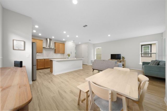 6430 ROVER WAY, St Cloud, FL 34771