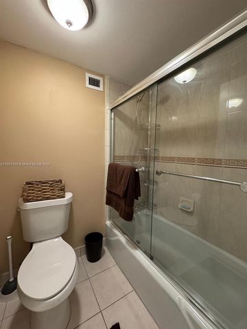 3800 S Ocean Dr 1816, Hollywood, FL 33019