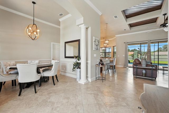 42 Felwood Ln, Palm Coast, FL 32137