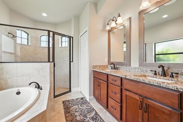 42 Felwood Ln, Palm Coast, FL 32137