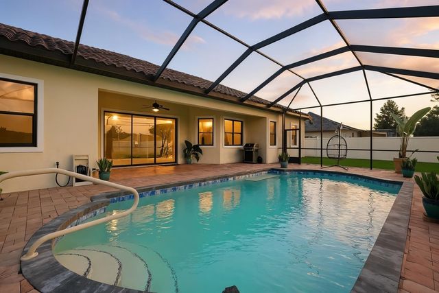 42 Felwood Ln, Palm Coast, FL 32137