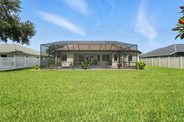 42 Felwood Ln, Palm Coast, FL 32137