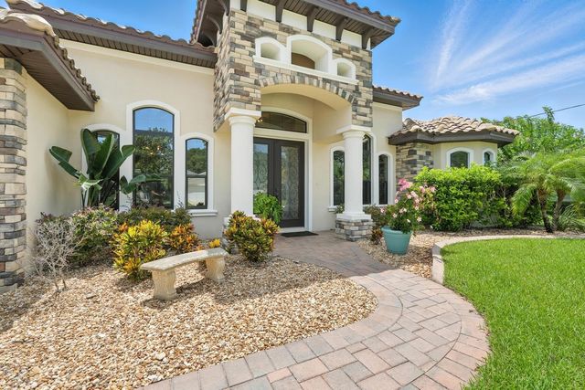 42 Felwood Ln, Palm Coast, FL 32137