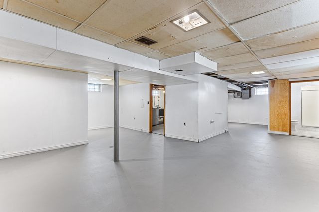 20524 Indian, Redford, MI 48240