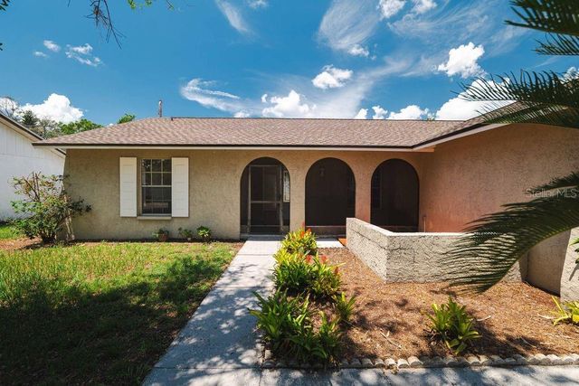 7504 N SANIBEL CIRCLE, Temple Terrace, FL 33637