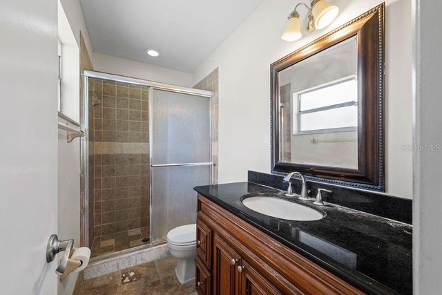 7504 N SANIBEL CIRCLE, Temple Terrace, FL 33637