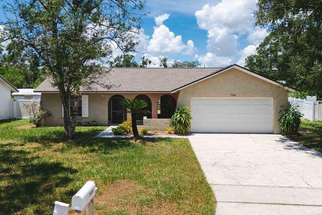 7504 N SANIBEL CIRCLE, Temple Terrace, FL 33637