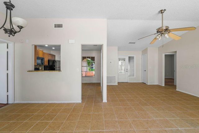 7504 N SANIBEL CIRCLE, Temple Terrace, FL 33637