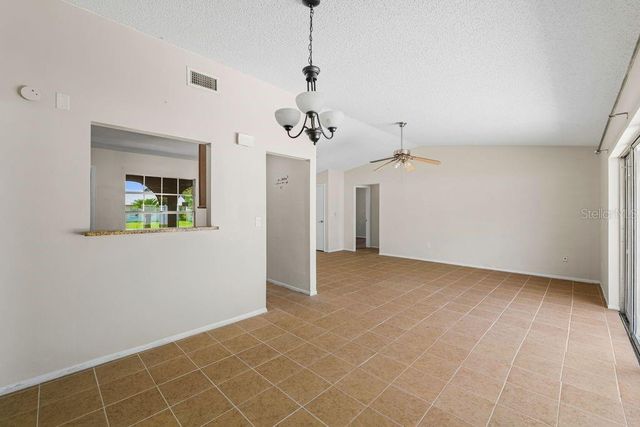 7504 N SANIBEL CIRCLE, Temple Terrace, FL 33637