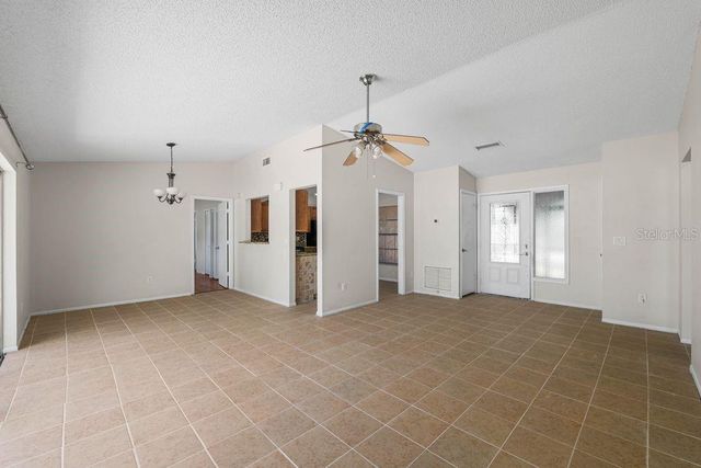 7504 N SANIBEL CIRCLE, Temple Terrace, FL 33637