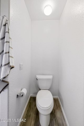 7589 E Vía Los Arbustos, Tucson, AZ 85750