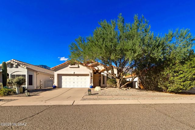 7589 E Vía Los Arbustos, Tucson, AZ 85750