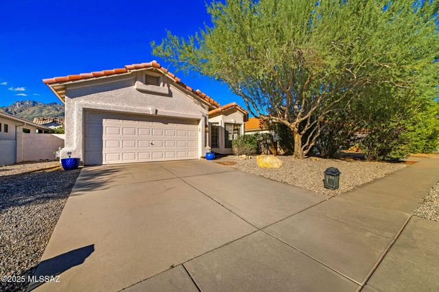 7589 E Vía Los Arbustos, Tucson, AZ 85750