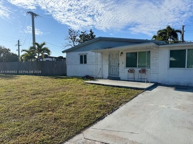 4020 SW 50th St, Dania Beach, FL 33314