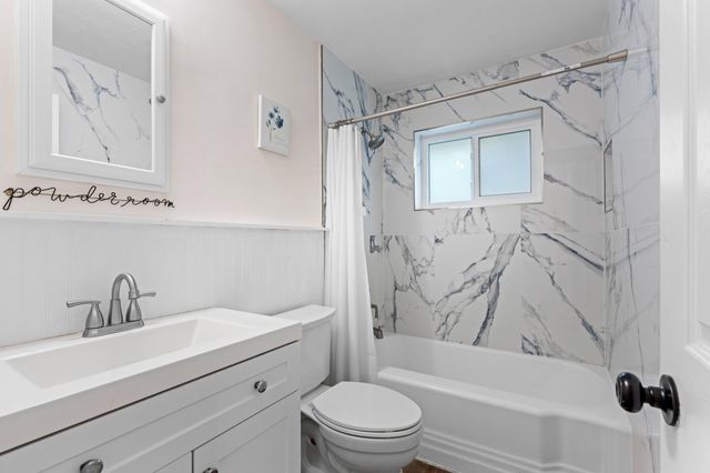 2861 SW 9th Street, Boynton Beach, FL 33435