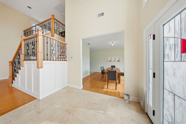 107 Breeze Hill Road, New Hampton, NY 10958