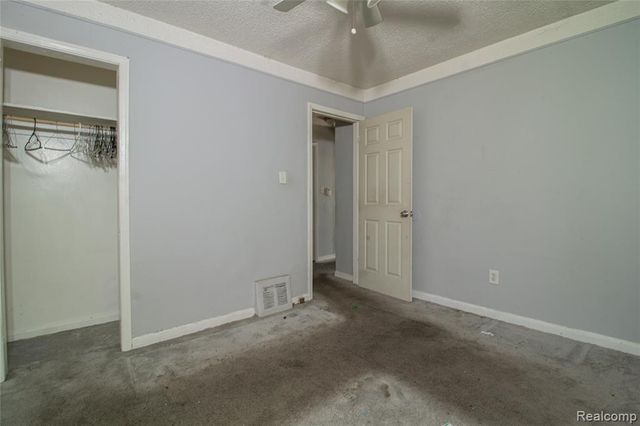 8863 Marlowe Street, Detroit, MI 48228