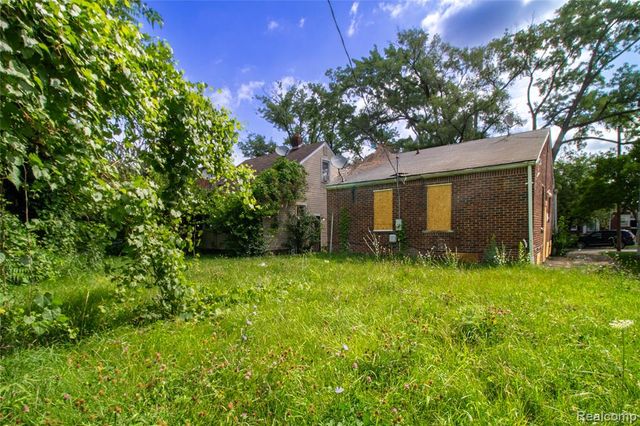 8863 Marlowe Street, Detroit, MI 48228