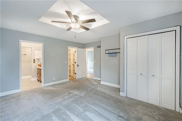 11030 Rene Street, Lenexa, KS 66215