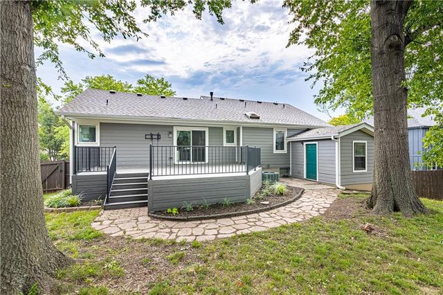 11030 Rene Street, Lenexa, KS 66215
