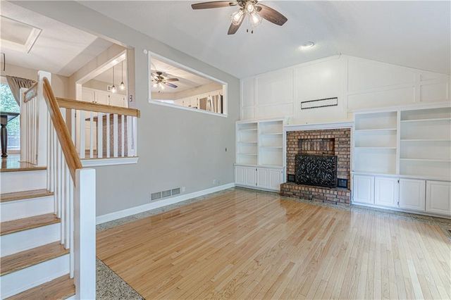 11030 Rene Street, Lenexa, KS 66215
