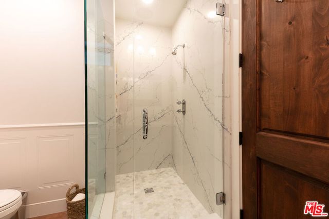 28960 Crags Drive, Agoura Hills, CA 91301