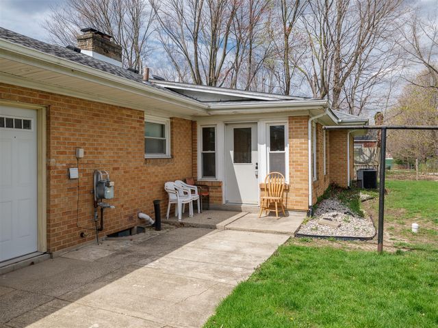 141 S Drake Road, Kalamazoo, MI 49009