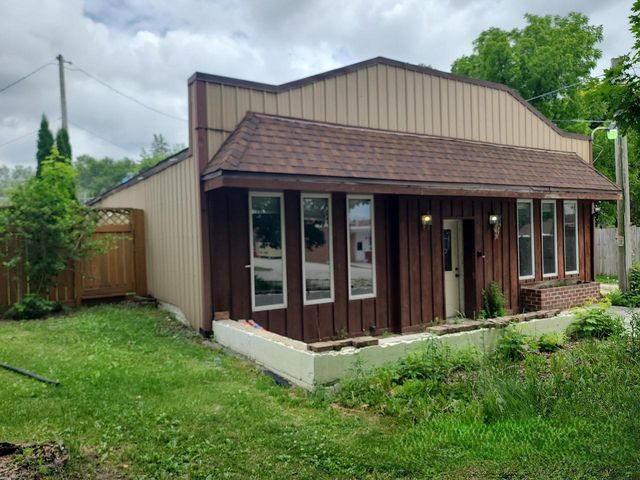 227 N Harmon STREET, Waldo, WI 53093