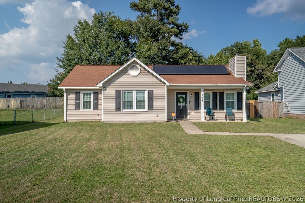 5652 Pepperbush Drive, Fayetteville, NC 28304 — exterior