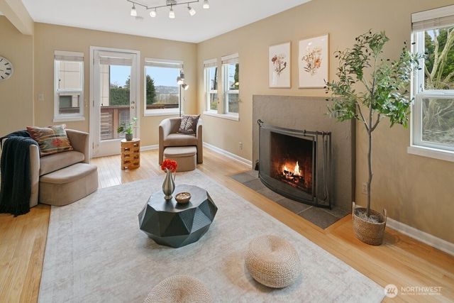 4200 SW Atlantic Street, Seattle, WA 98116