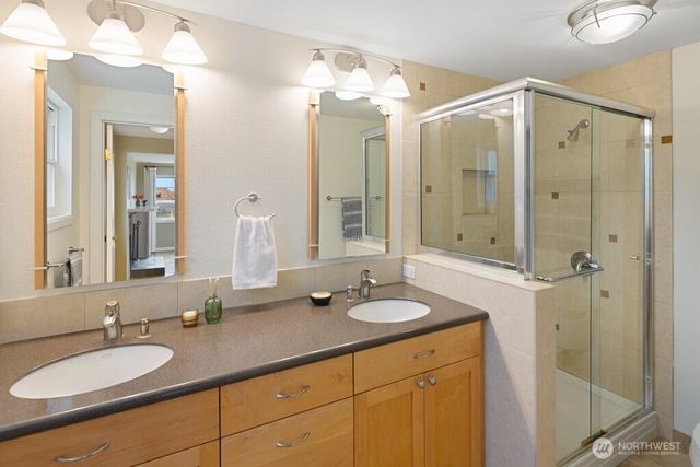 4200 SW Atlantic Street, Seattle, WA 98116