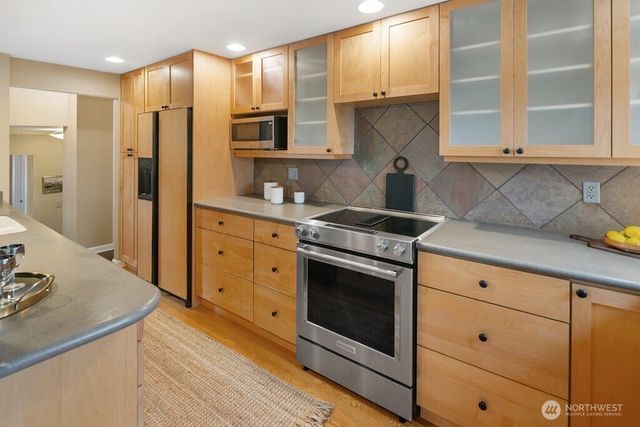 4200 SW Atlantic Street, Seattle, WA 98116