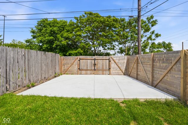 1145 S West Street, Indianapolis, IN 46225