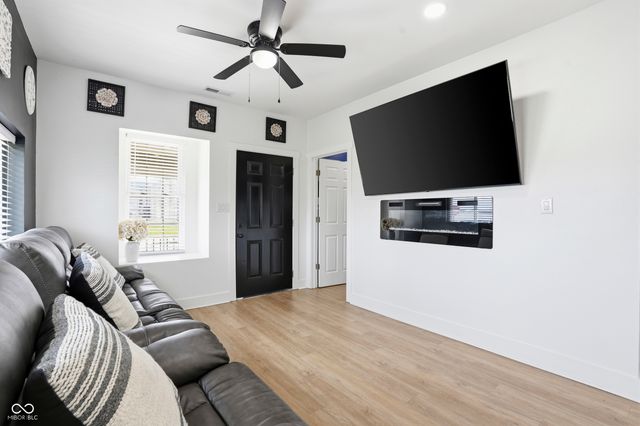 1145 S West Street, Indianapolis, IN 46225
